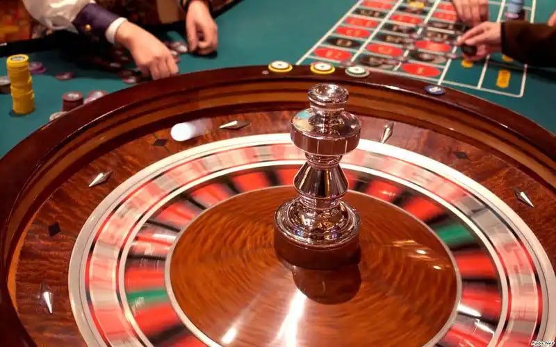 Dasbor turnamen mingguan home4d menampilkan leaderboard dan peserta aktif